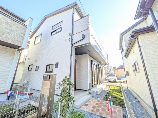 八王子市　小門町　新築一戸建ての外観|～西八王子駅徒歩12分　太陽光パネル付き　省エネ性能認定住宅～