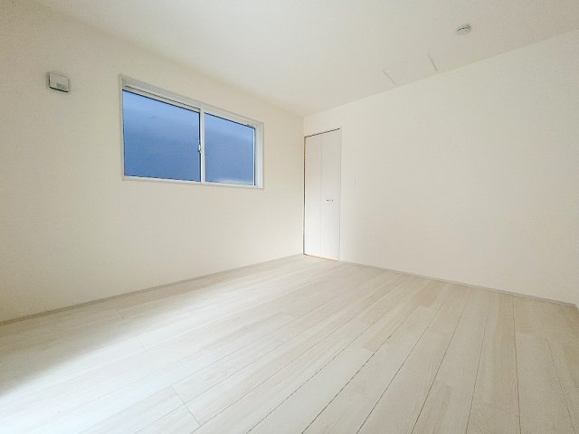 八潮市大瀬　新築戸建　全1棟の洋室|1階の洋室7帖です