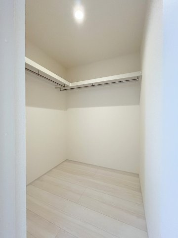 八潮市大瀬　新築戸建　全1棟の収納|季節物の大物家電の収納にも便利なウォークインクローゼット付