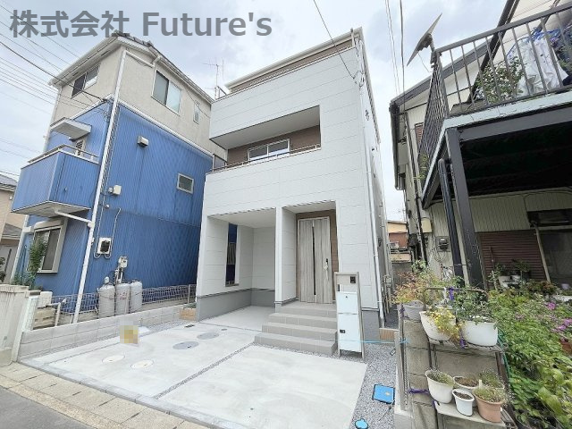 八潮市大瀬　新築戸建　全1棟の外観|小学校まで徒歩5分で子育て世帯にもオススメです
