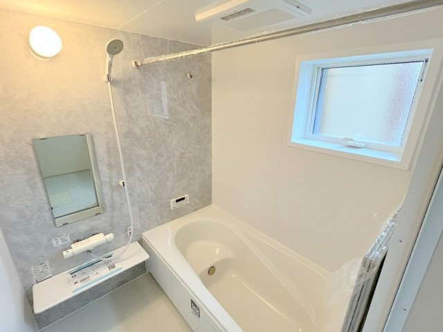 八潮市大瀬　新築戸建　全1棟の浴室|追焚・浴室乾燥機付きの快適な一坪バス