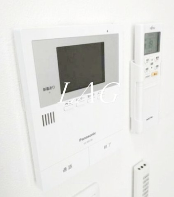 【セキュリティ】 | サヴォイ赤羽 | モニター付きインターホンになります。