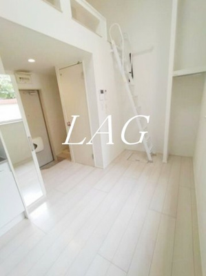 【居間・リビング】 | サヴォイ赤羽 | 洋室のお部屋です。