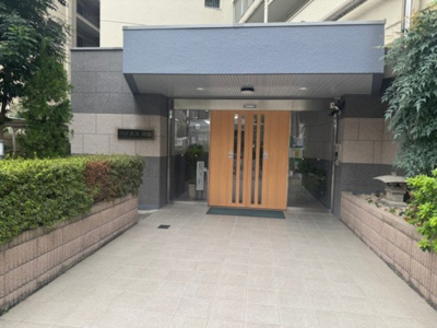 【エントランス】 | ハイネス川口 | エントランスです