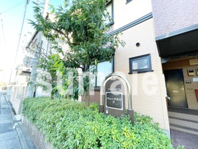 ヴァレンサ氷川　Bのその他|綺麗に手入れされた植栽です。