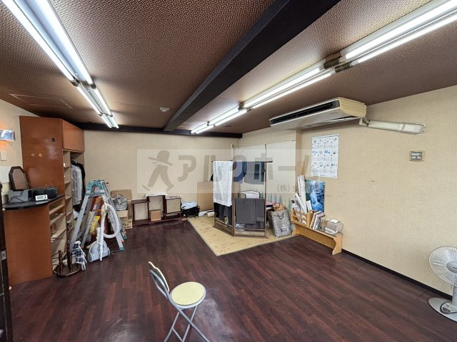 田中ビルの内装