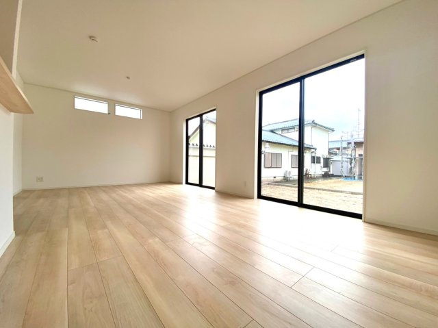 (同仕様写真)収納便利な大型シューズBOX付き♪