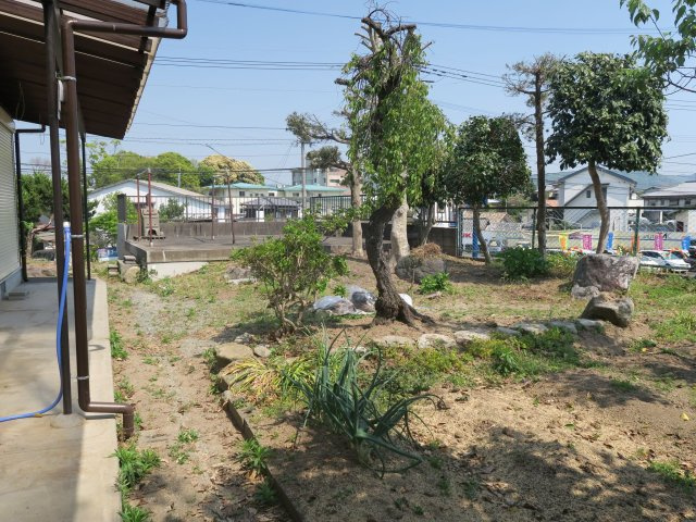 【庭】 | 吉野貸家 | 四季の移ろいを感じられるお庭です。