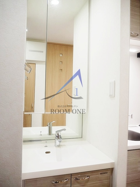 ルーブル横濱反町の洗面所|洗面台です。