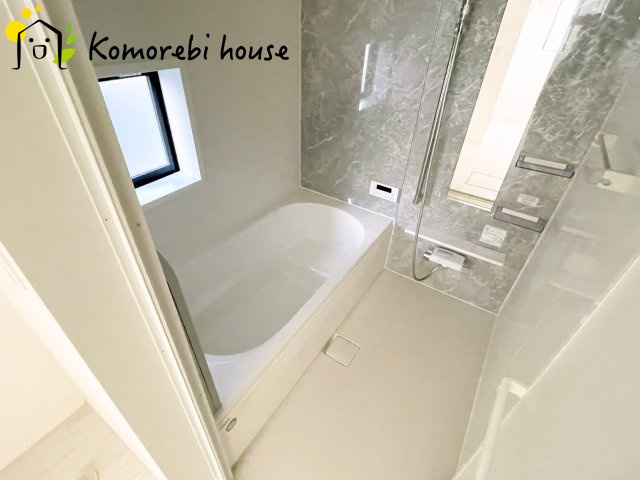 さいたま市大和田町18期　新築一戸建て　グラファーレ　01の浴室|日々の暮らしに欠かせないお風呂です