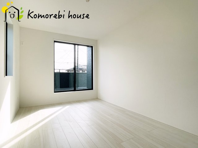 さいたま市大和田町18期　新築一戸建て　グラファーレ　01の寝室|使い勝手のいい寝室です