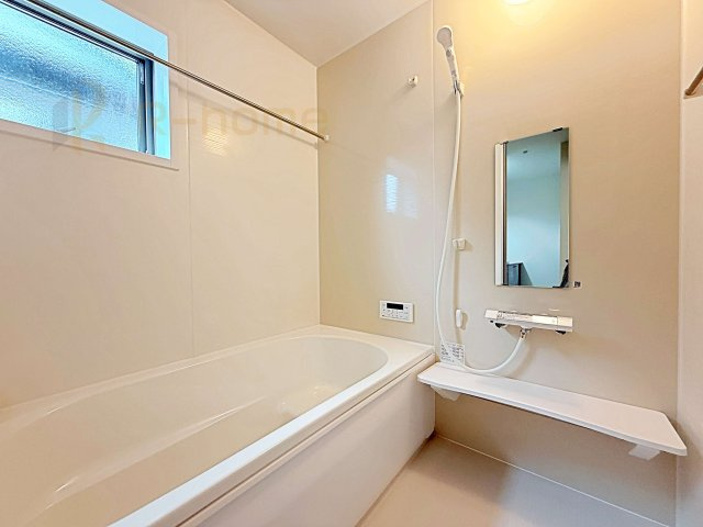 ひたちなか市船窪第2　新築戸建て　1号棟の浴室|足を伸ばしてもゆったりできるバスルーム♪機能性も取り入れて使い易さも保証します♪