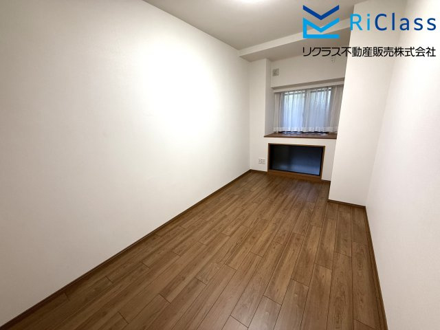 須磨シーサイドヒルズIの洋室|落ち着いた色調の洋室です