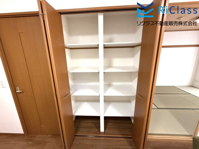 須磨シーサイドヒルズIの収納|たっぷりとした収納スペースです