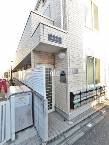 シエスタヒルズのエントランス