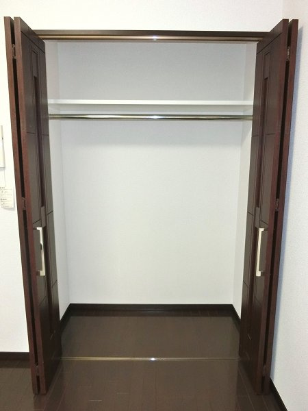 新品家具付きマンション桜木町1(KaGood神奈川)の収納