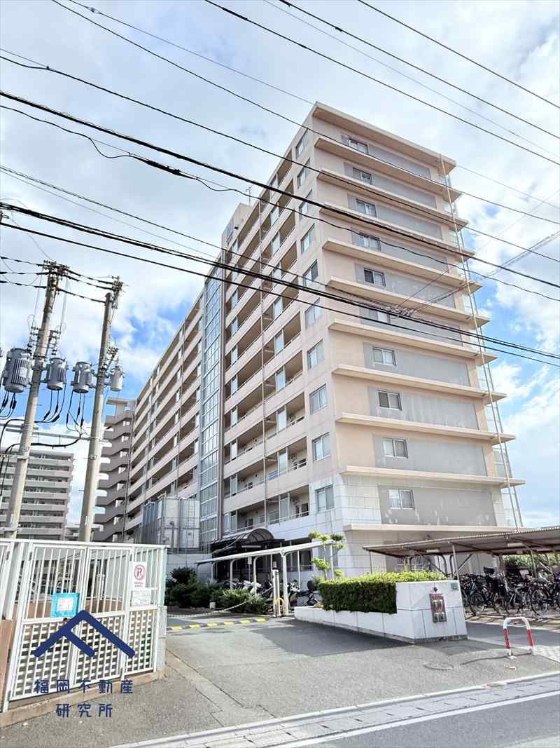 MAC箱崎コートの外観