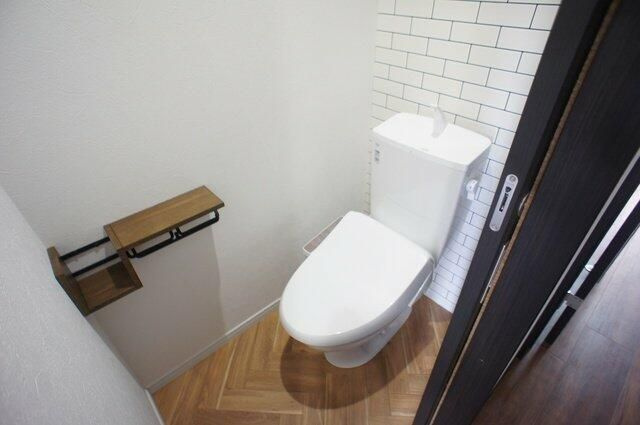 フォースダウンのトイレ