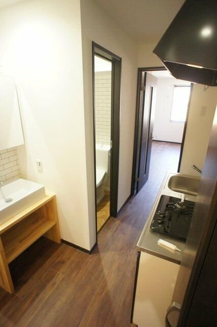 フォースダウンの居間・リビング