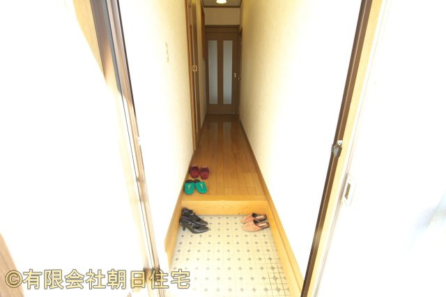 米田アパートの玄関