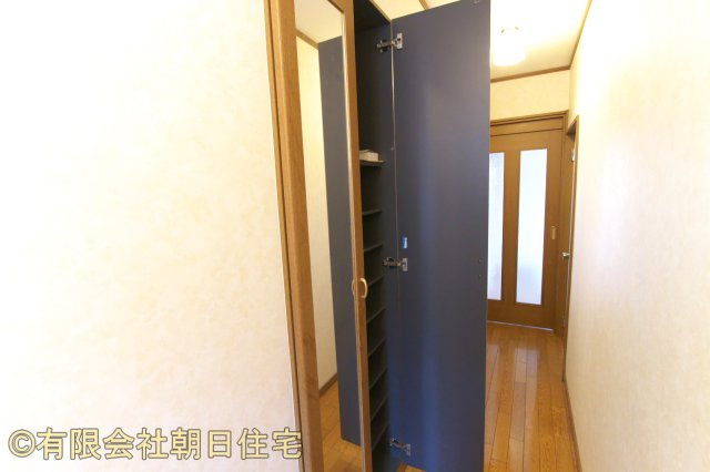 米田アパートの内装