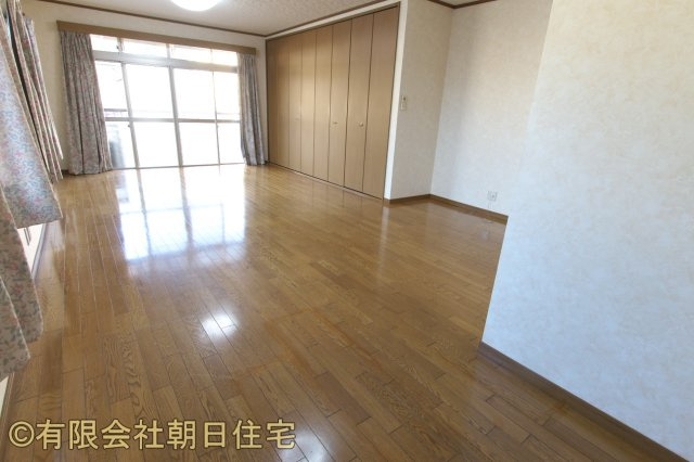 米田アパートの居間・リビング