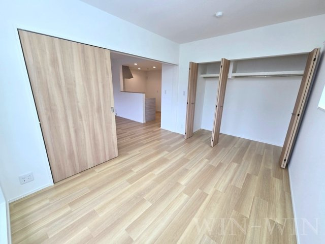 ブルシアの寝室