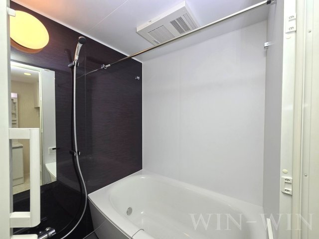 ブルシアの浴室