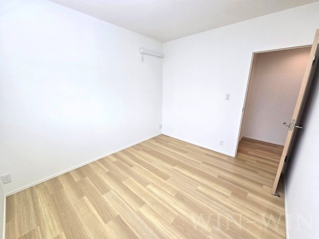 ブルシアの寝室