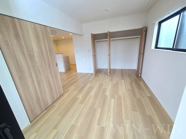 ブルシアの寝室