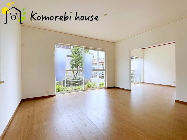 白岡市西　1期　中古一戸建ての居間・リビング|撮影：'26/04/28