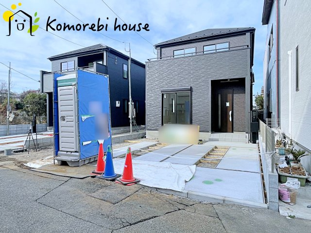 さいたま市大和田町18期　新築一戸建て　グラファーレ　02の駐車場|1/10　撮影済み