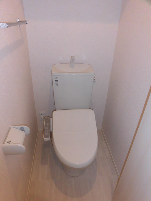 ヴェルデ カーサ|102 温水洗浄暖房便座