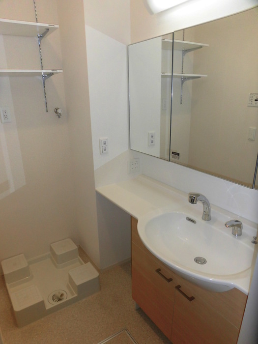 ル・グラン花繰 Ⅰ|Ⅰ－105 洗髪洗面化粧台・洗濯機置き場