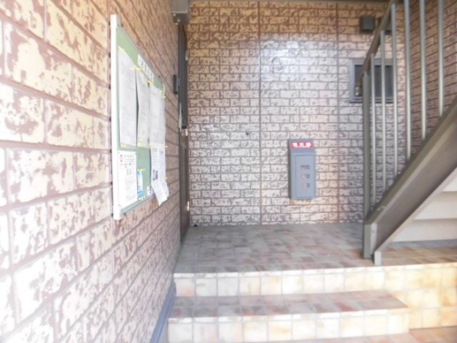 リーフレットエコーⅠ号館の周辺|玄関周辺