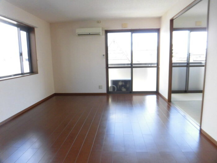 リーフレットエコーⅠ号館|201 LDK