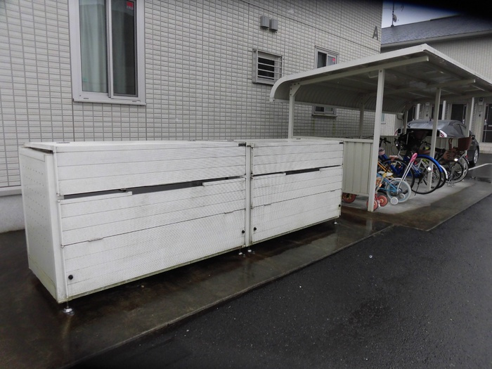 マール・ビビ C棟|ゴミ庫 駐輪場