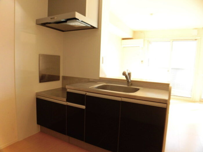 マール・ビビ C棟のキッチン|C102 対面カウンターキッチン