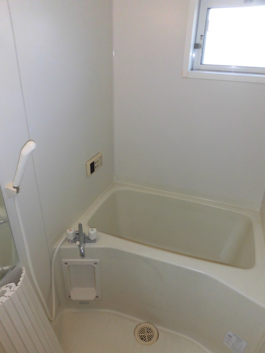 ホームパーティー Ⅱ号館|Ⅱ205 追い炊き機能付バス