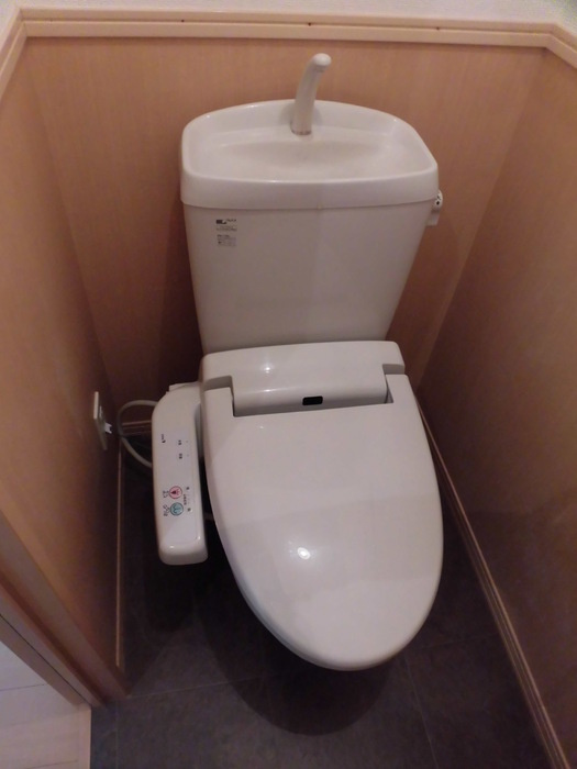 ホームパーティー Ⅱ号館|Ⅱ205 温水洗浄暖房便座