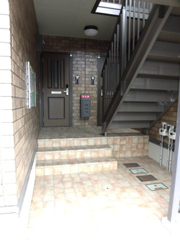 フローラルビレッジ Ⅰ番館のエントランス|エントランス