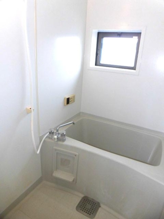 フローラルビレッジ Ⅰ番館|Ⅰ号館 101 浴室