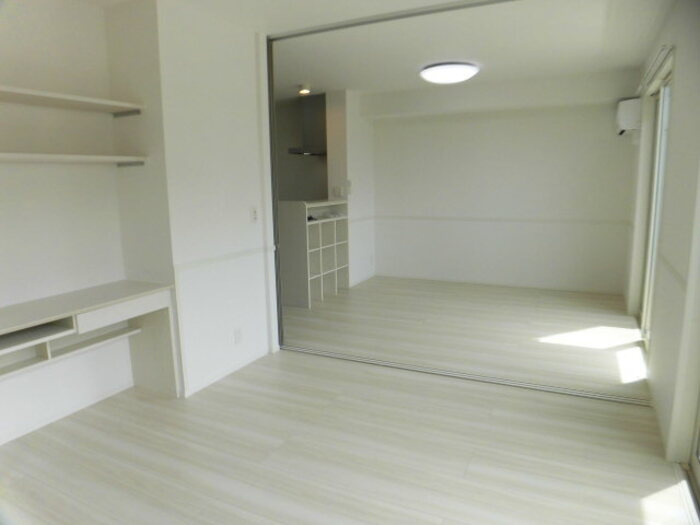 セジュールグレイス A棟の洋室|A102 洋室・LDK