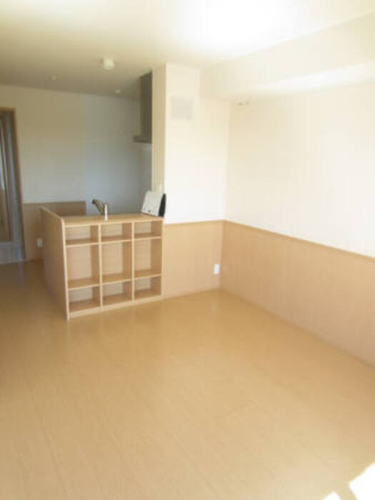 シェルト下川東|206 リビング