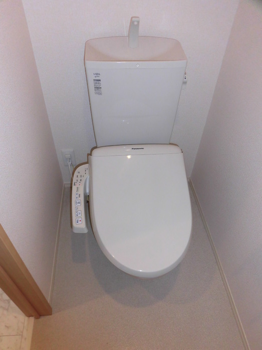 シェルト下川東|206 温水洗浄暖房便座