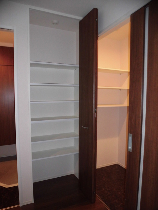 シェリアの収納|206 収納