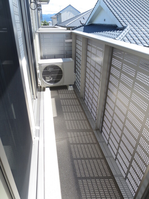 コンフォーレ鷹尾 A棟のバルコニー|Ａ202 バルコニー