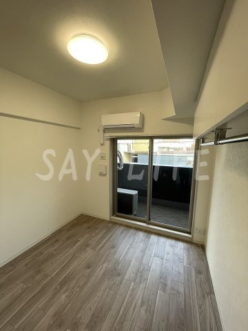 プレサンス長田レジェールの居間・リビング