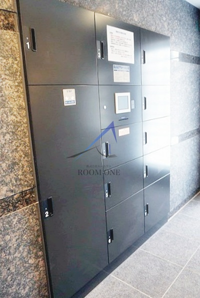 ルーブル志村坂上のその他共用部分|宅配ボックスです。
