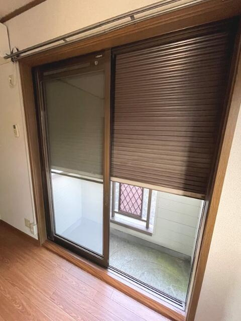 防犯シャッター付